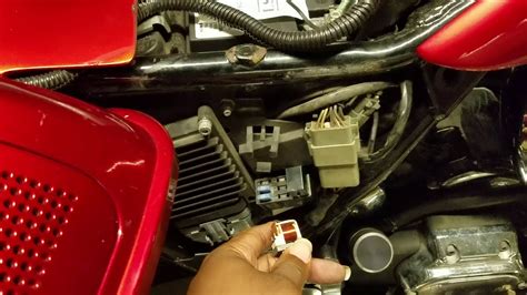 2001 harley electra glide fuse box location|2000 harley fuse box diagram.